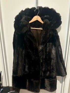 Vintage 1950s Susan Lynn Item House Faux Mink Fur Coat